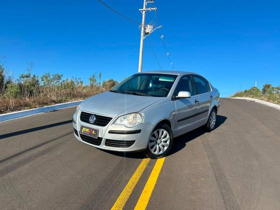 VOLKSWAGEN POLO SEDAN 1.6 MI 8V FLEX 4P MANUAL VOLKSWAGEN POLO SEDAN 1.6 MI 8V FLEX 4P MANUAL